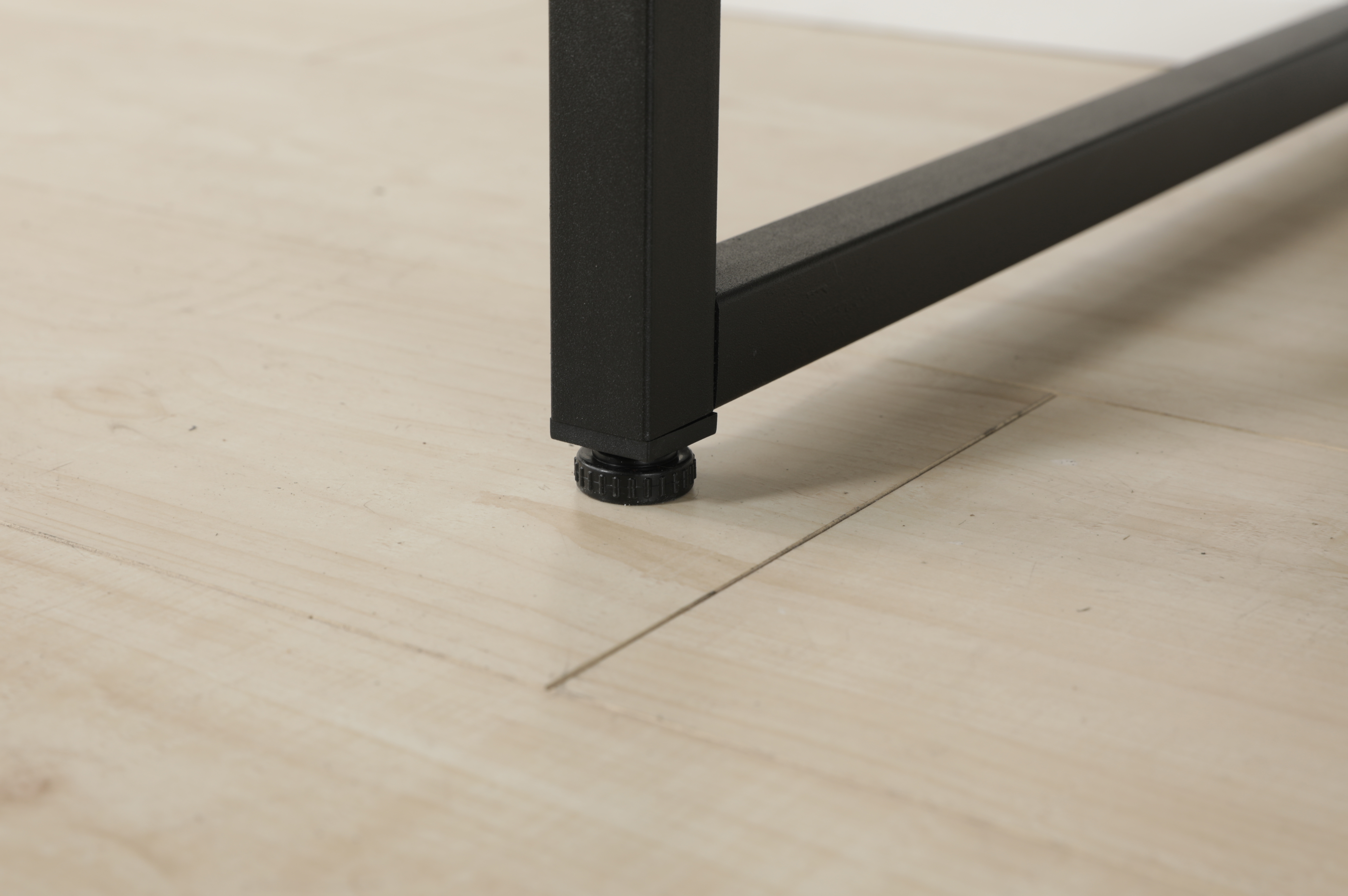 Wooden Standing Computer Table HWD-CRG-003 pad