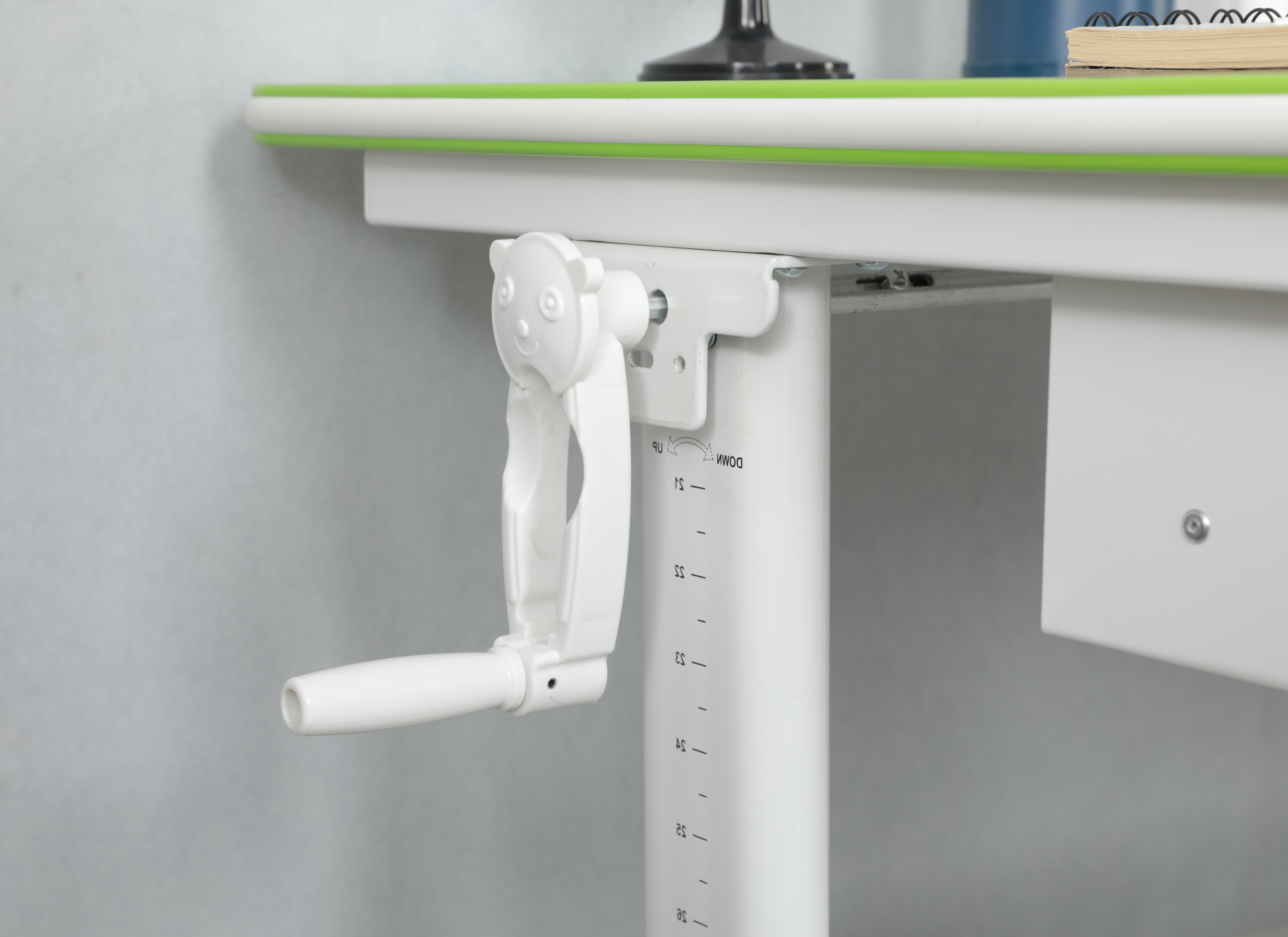 Kid Study Table HWD-001 Adjustable height